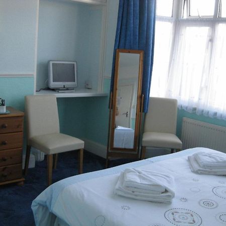 ستارتفورد أبون آفون Arden Way Guesthouse الغرفة الصورة
